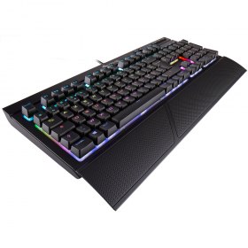 Vente Flash : Clavier Corsair K68 RGB à 119,99€